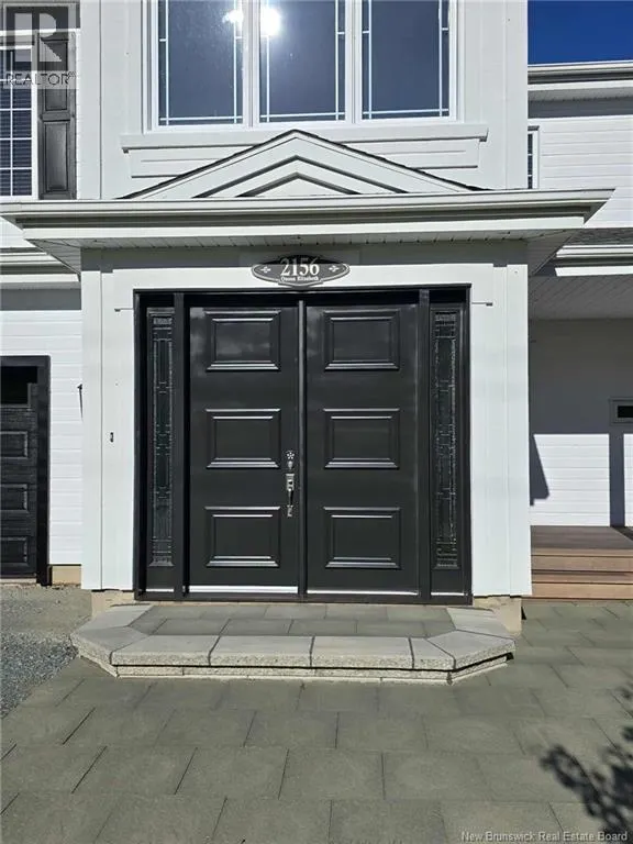 2156 Queen Elizabeth Drive