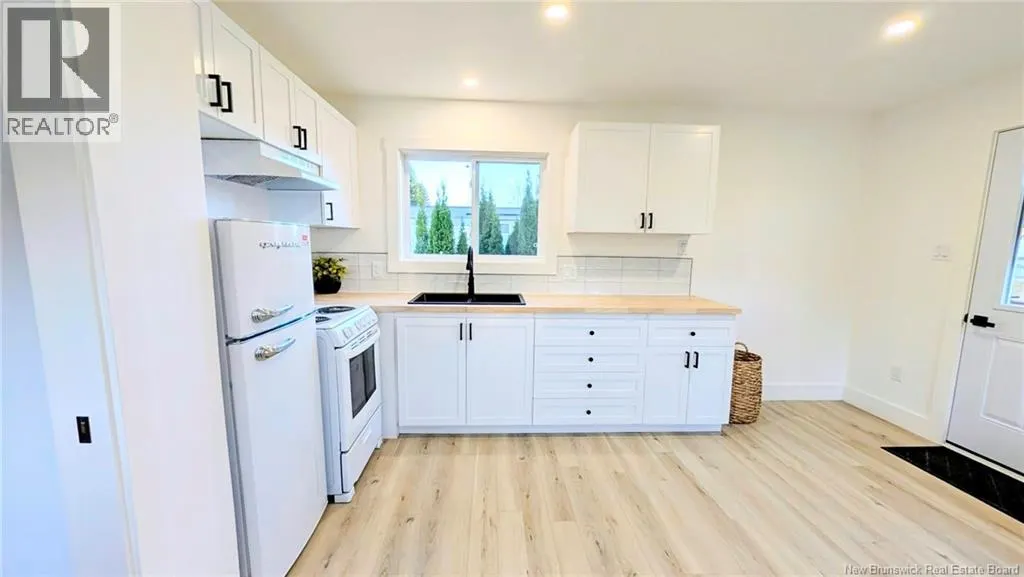 229 Poplar