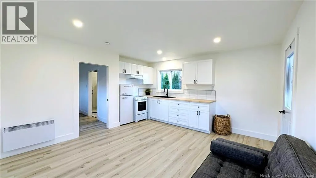 229 Poplar