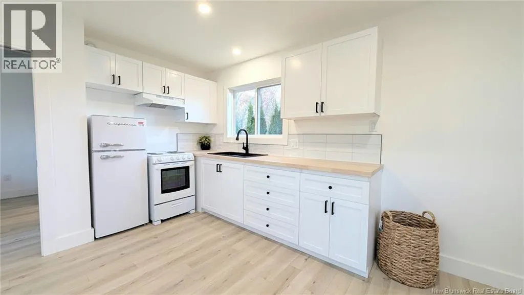 229 Poplar