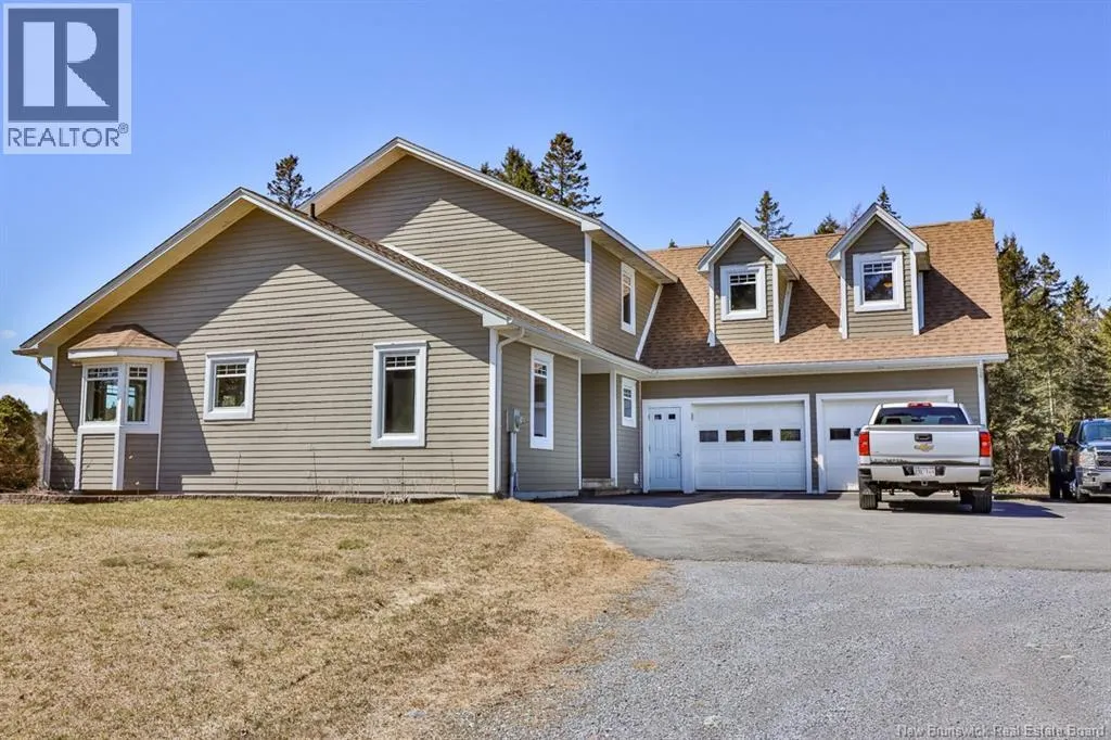 560 Lakeside Road