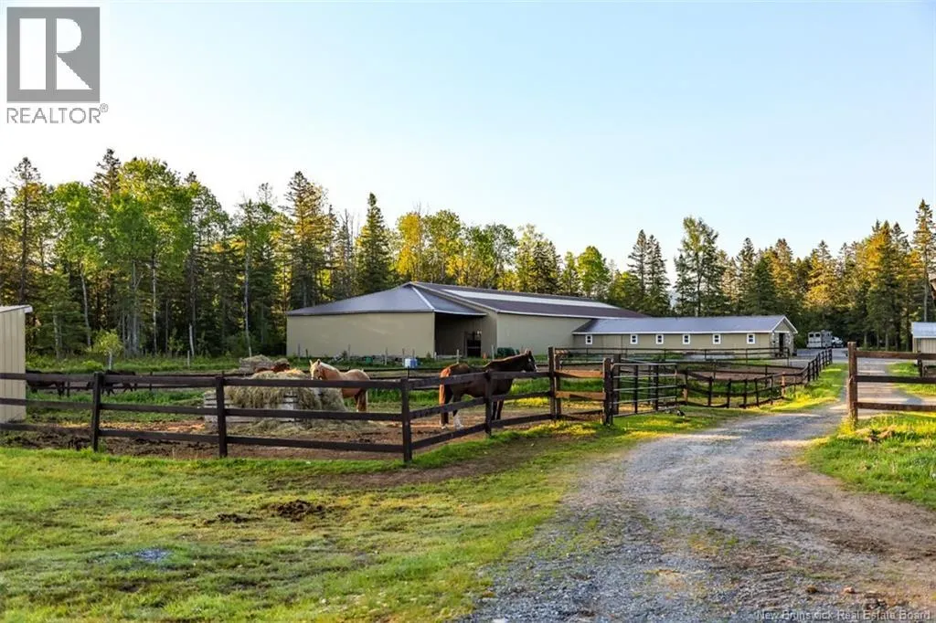 560 Lakeside Road
