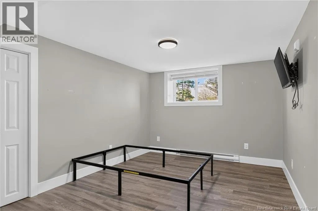 16 Francois Road