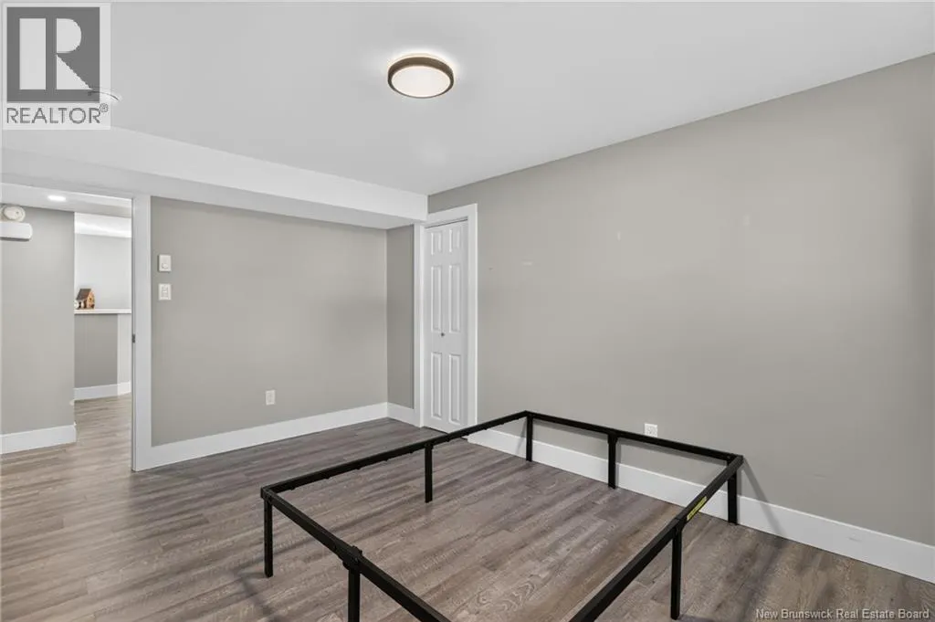 16 Francois Road