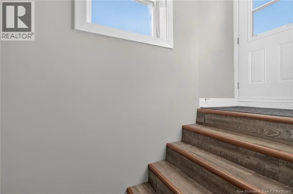 16 Francois Road