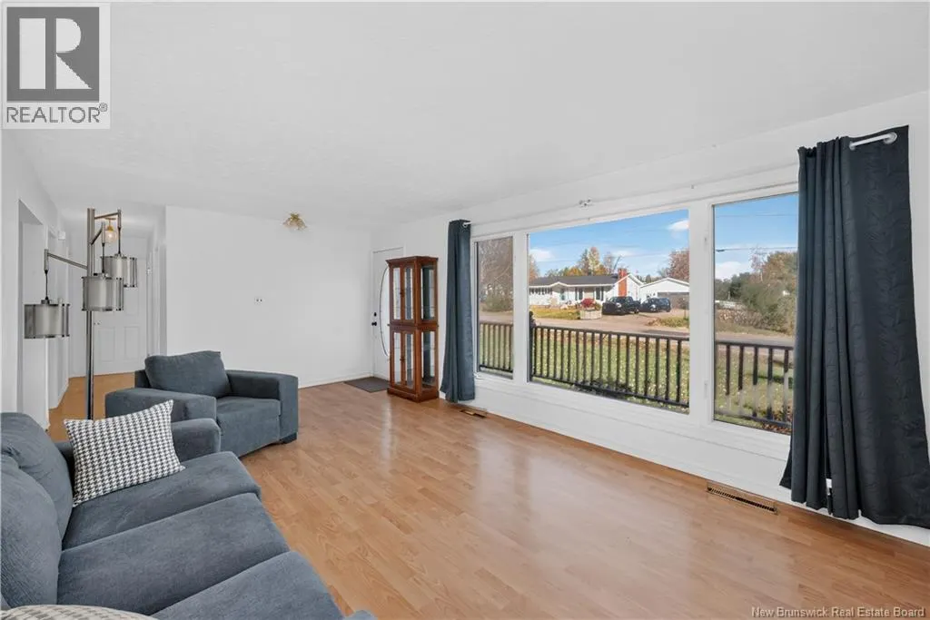 10 Granite Drive