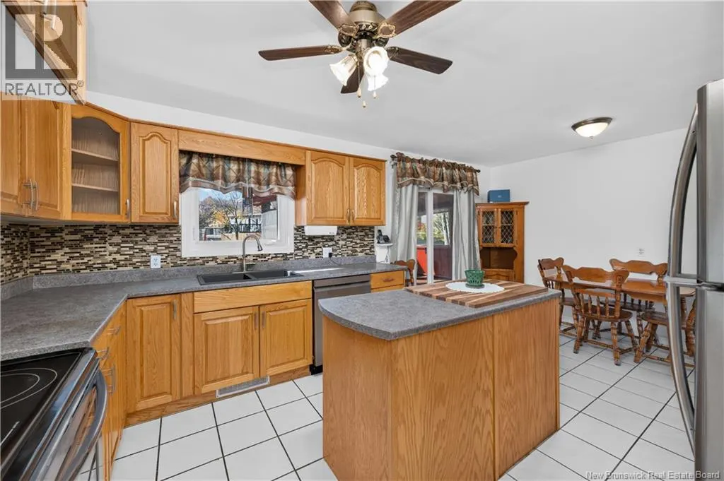 10 Granite Drive