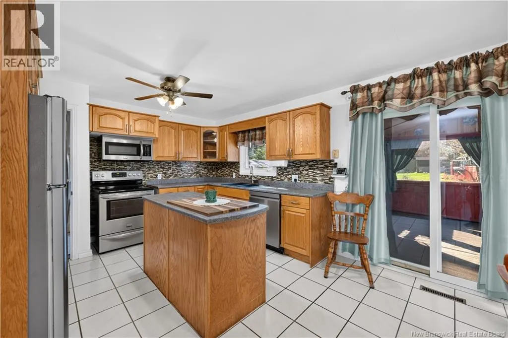 10 Granite Drive