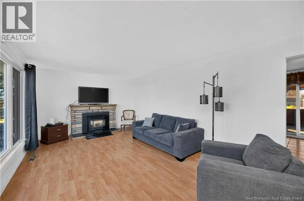10 Granite Drive