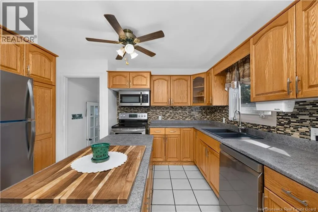 10 Granite Drive