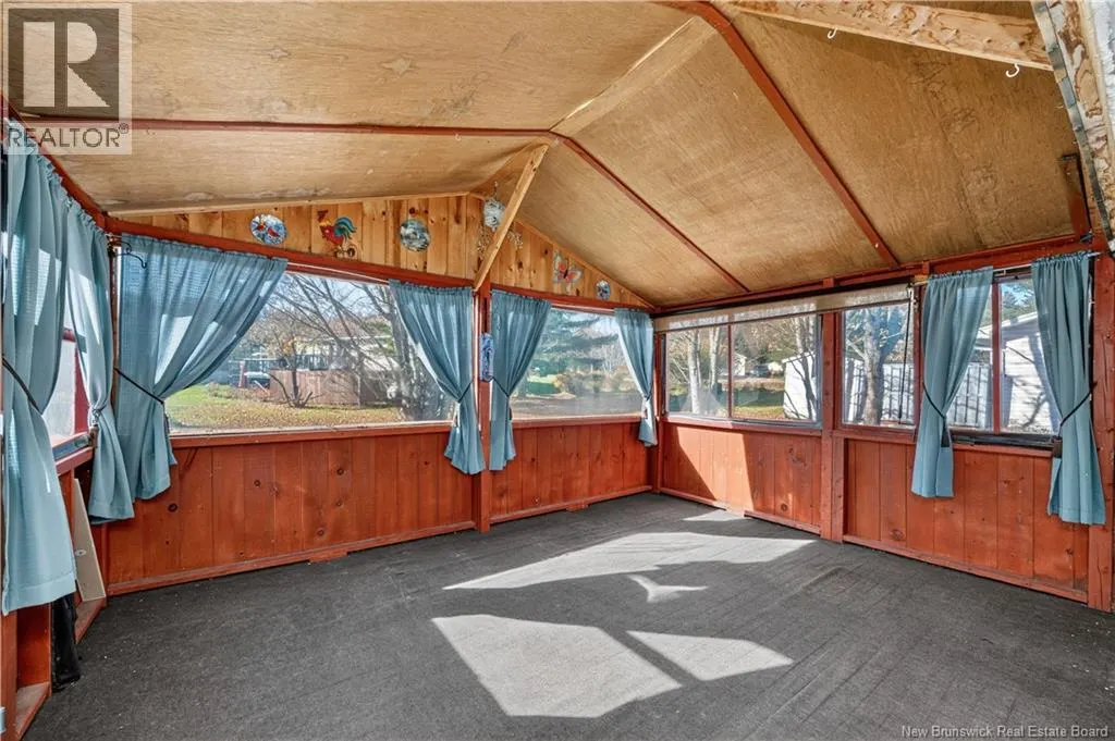 10 Granite Drive
