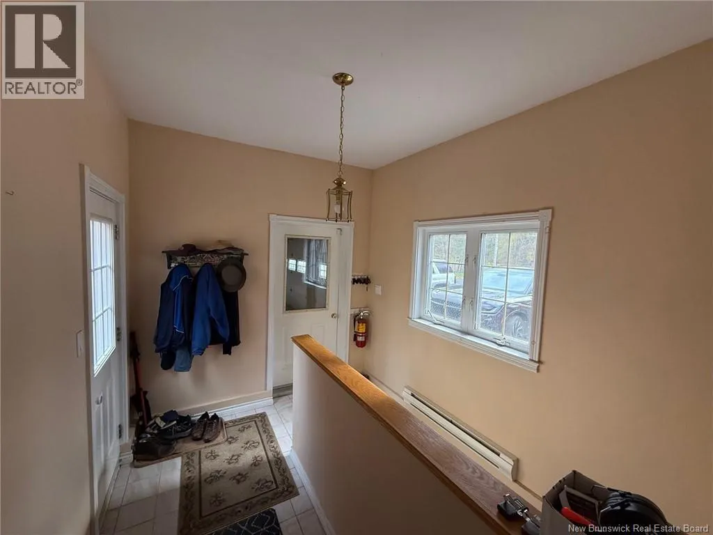 81 Woodland Hill