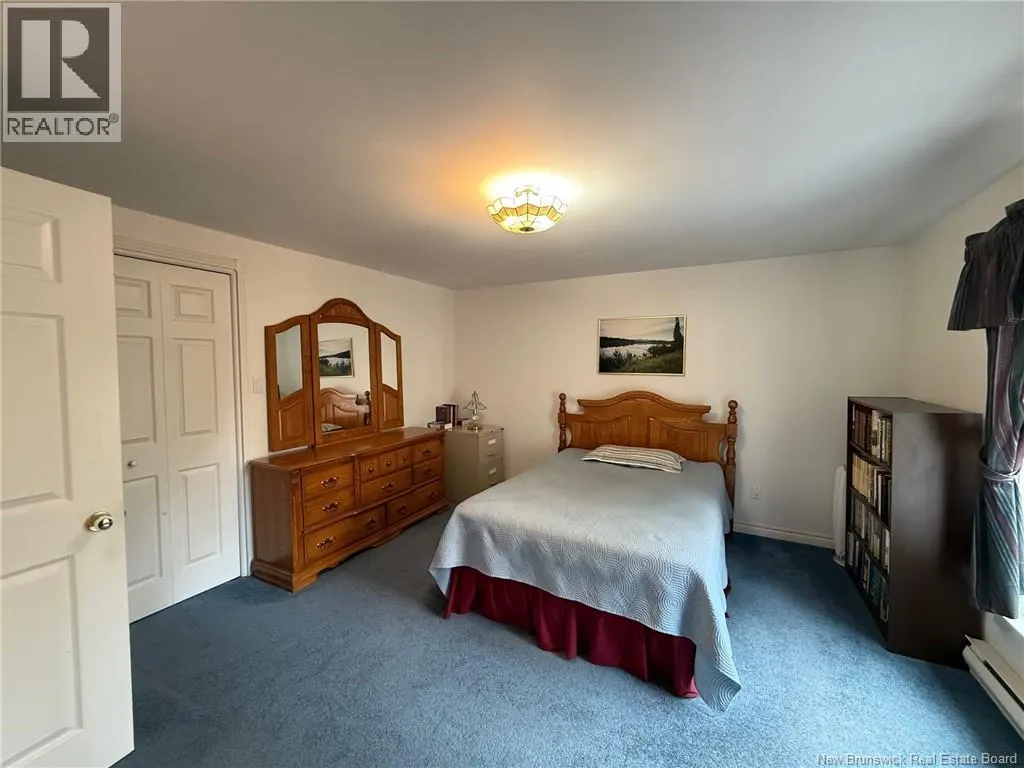 81 Woodland Hill