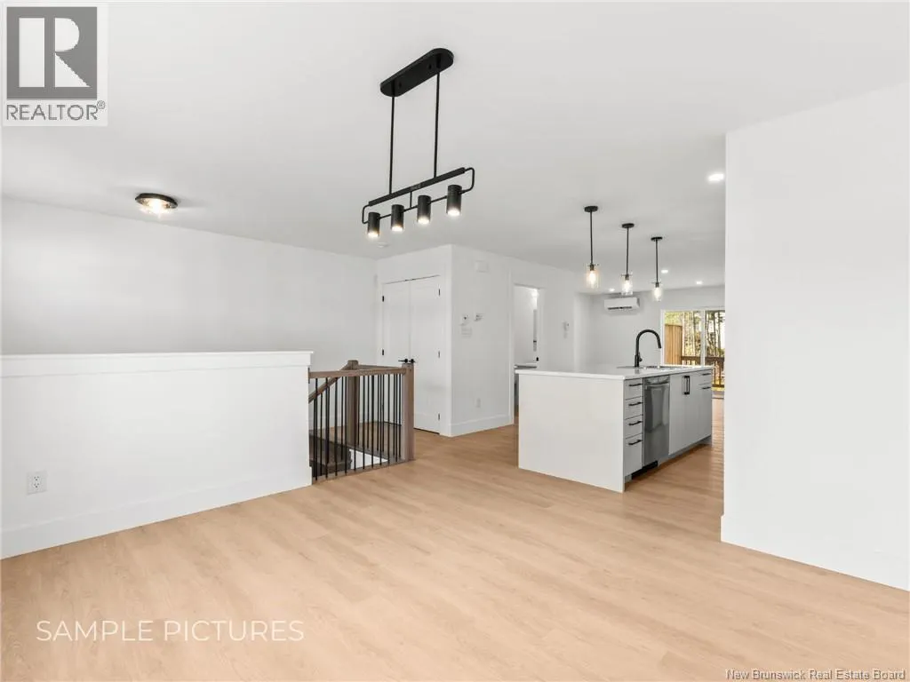 227 des Eleves Street