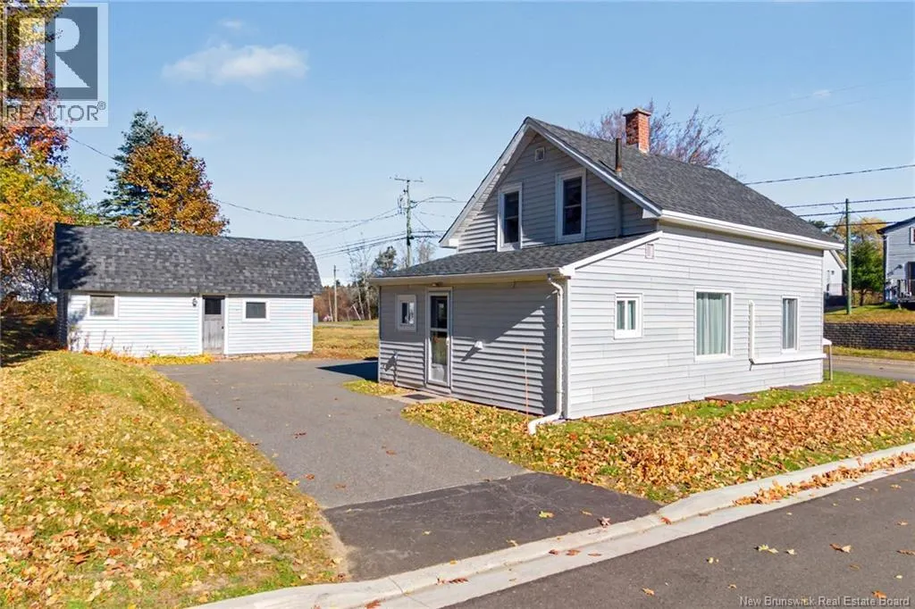 599 Canada Street