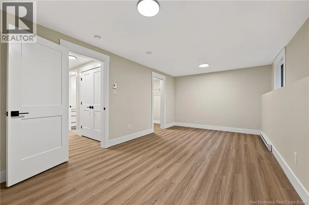 166 Des Eleves Street