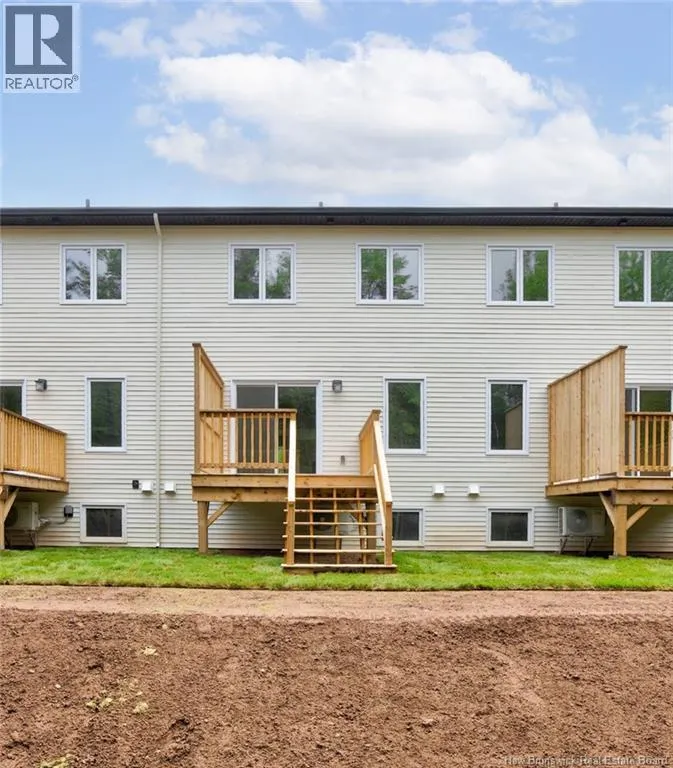 166 Des Eleves Street