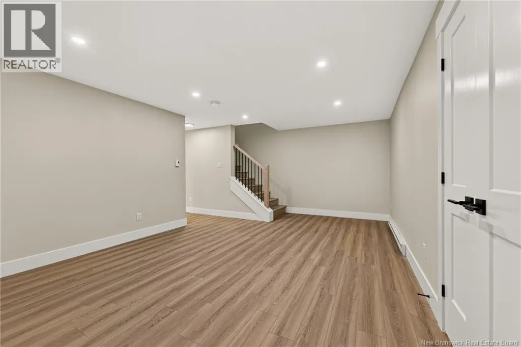 166 Des Eleves Street