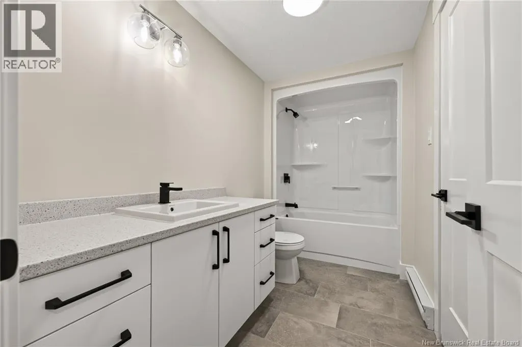166 Des Eleves Street