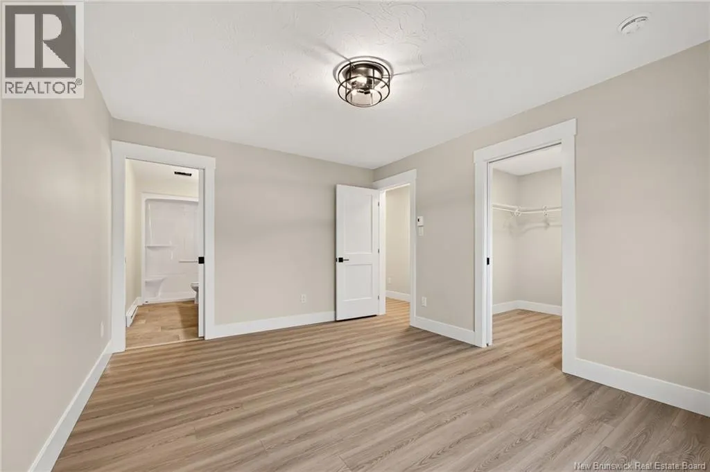 184 Des Eleves Street