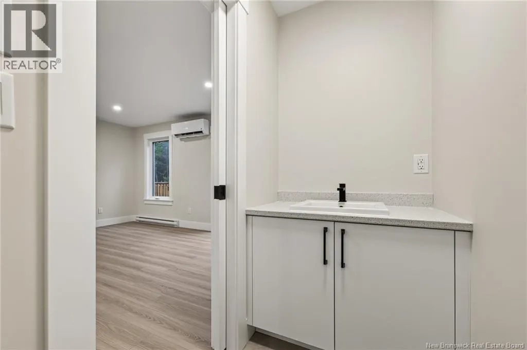 184 Des Eleves Street