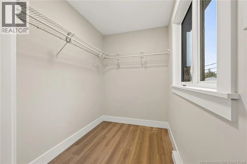 184 Des Eleves Street