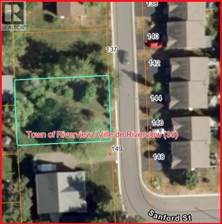 Lot Sanford Street