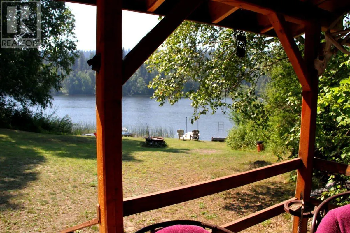 3222 BEAVER VALLEY ROAD
