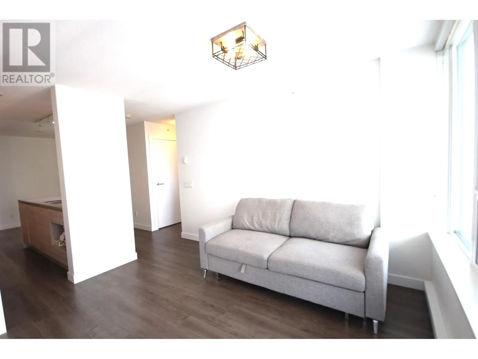 2305 988 QUAYSIDE DRIVE