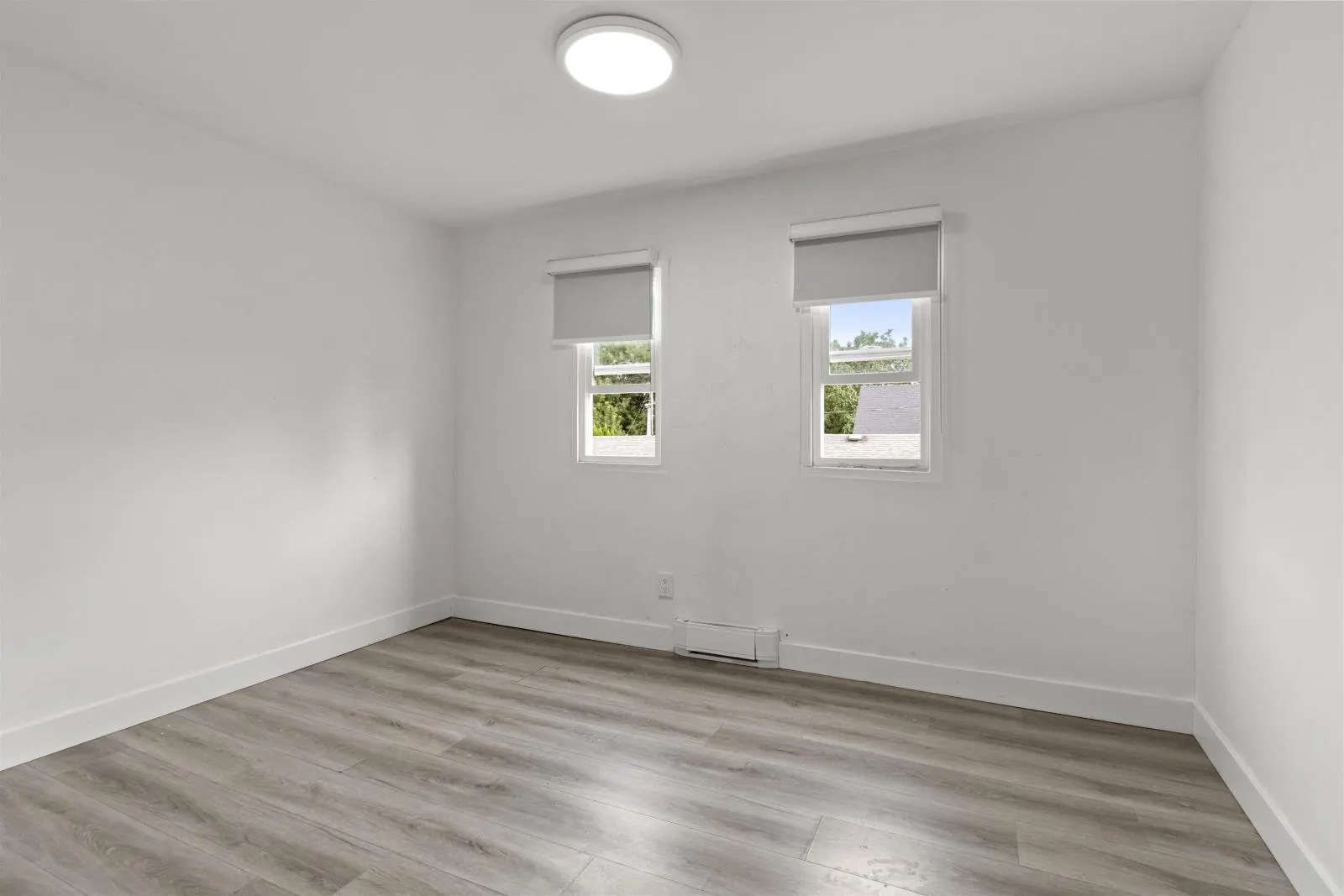 9112 BROADWAY ROAD|Chilliwack Proper East