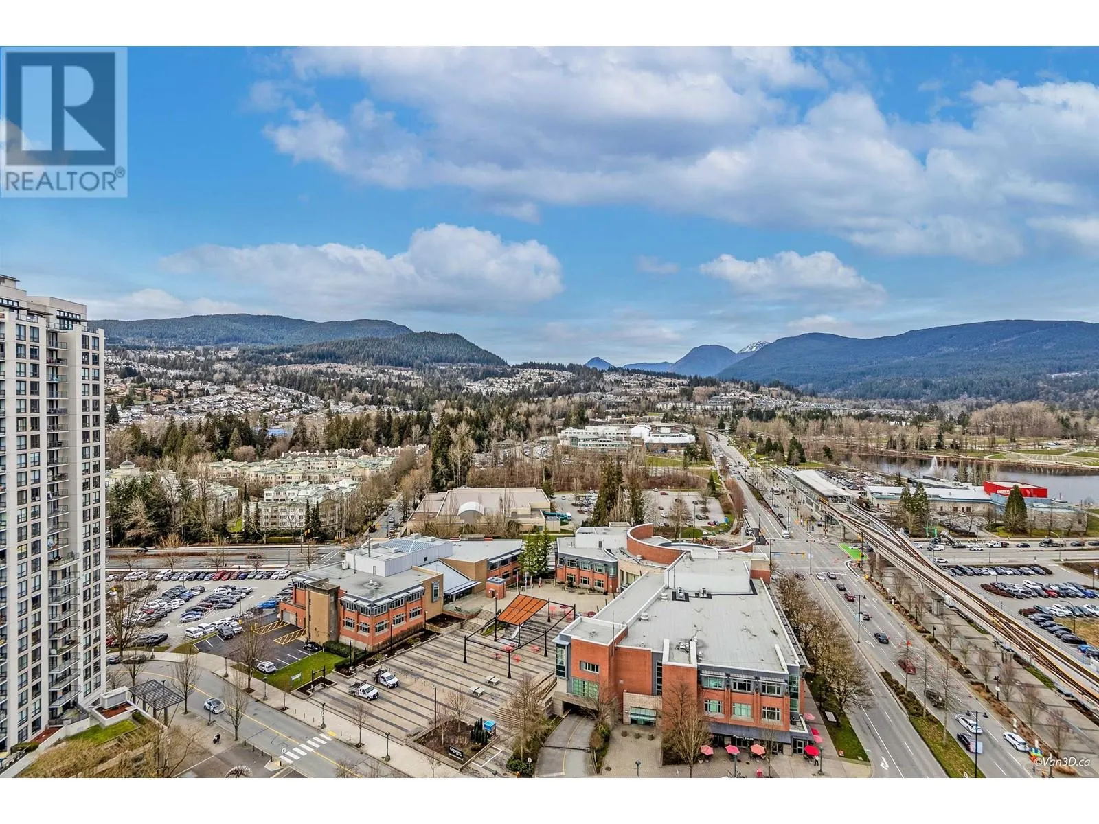 2208 3007 GLEN DRIVE