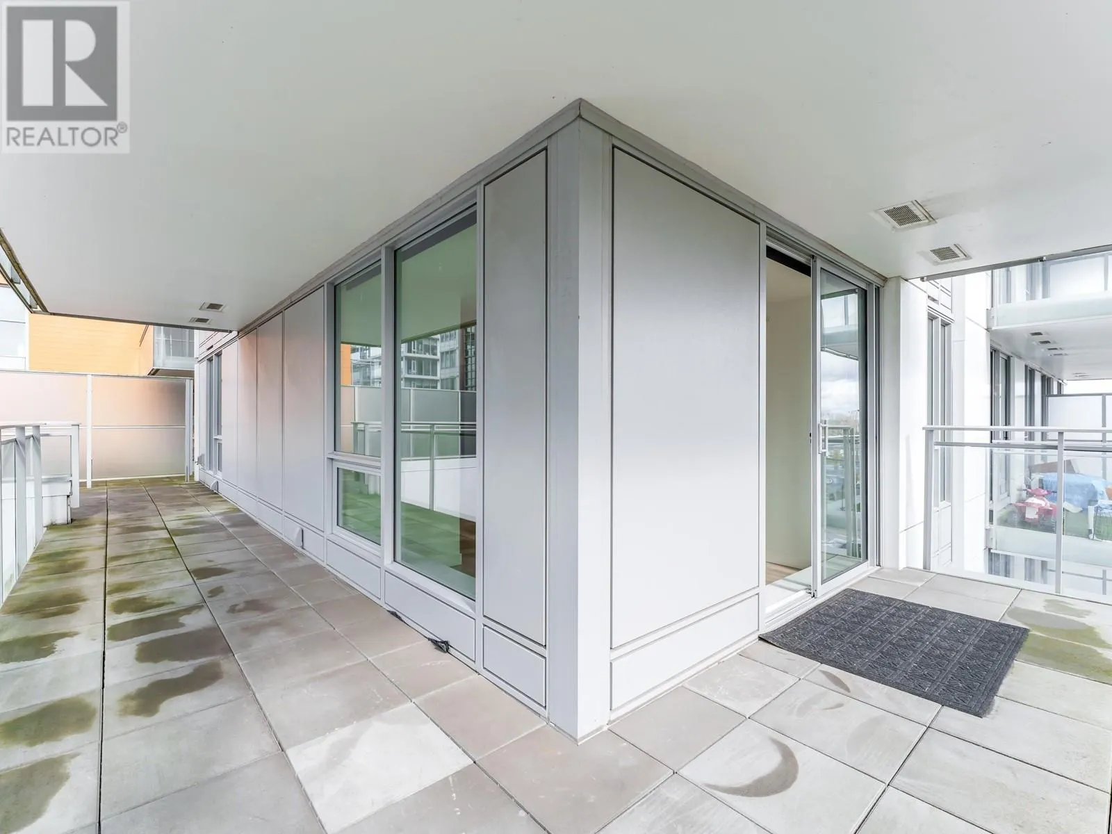 505 455 SW MARINE DRIVE