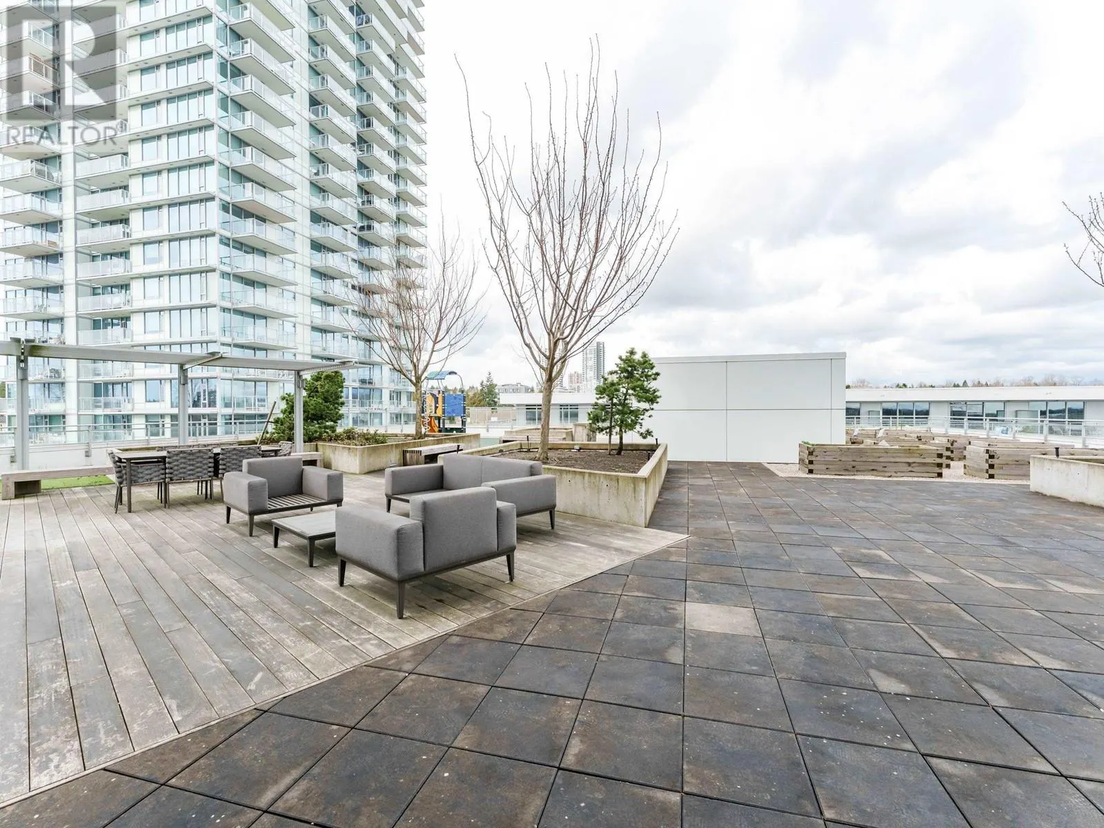 505 455 SW MARINE DRIVE