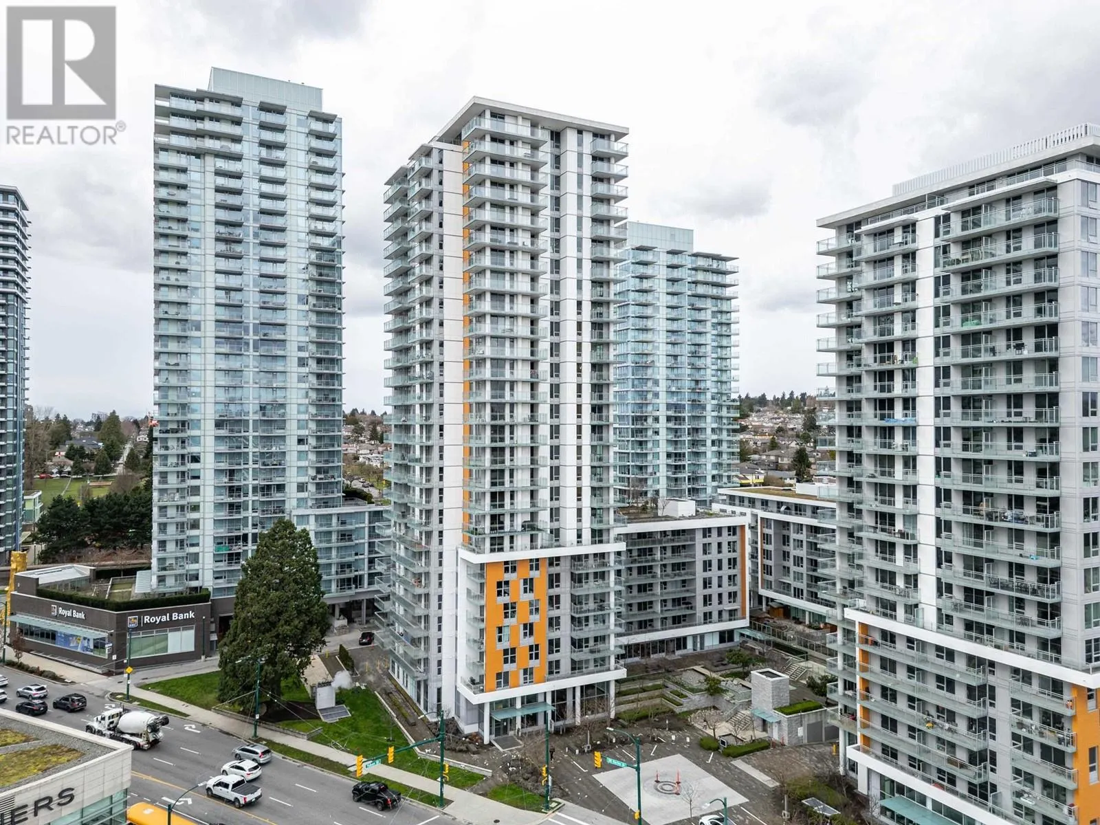 505 455 SW MARINE DRIVE