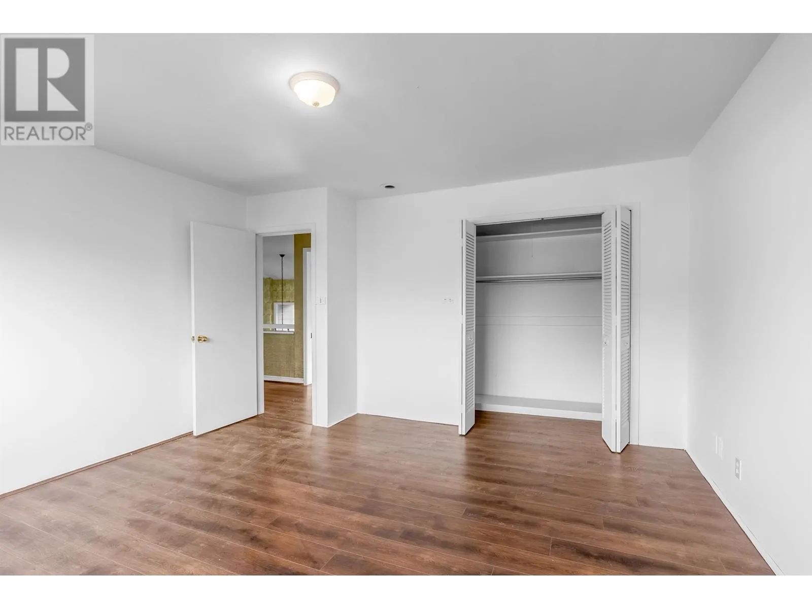 1035 W 48TH AVENUE
