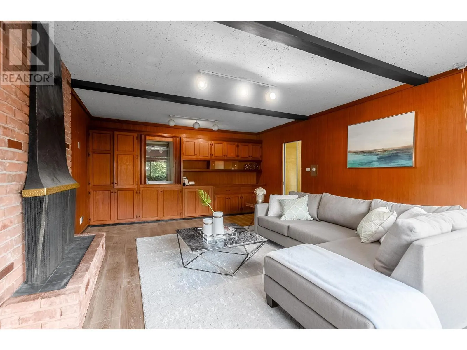1035 W 48TH AVENUE