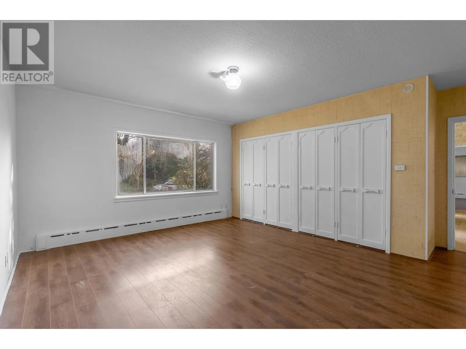 1035 W 48TH AVENUE