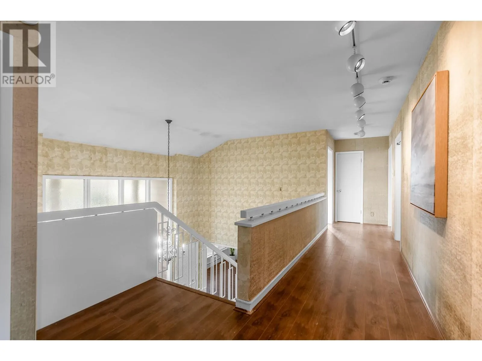 1035 W 48TH AVENUE