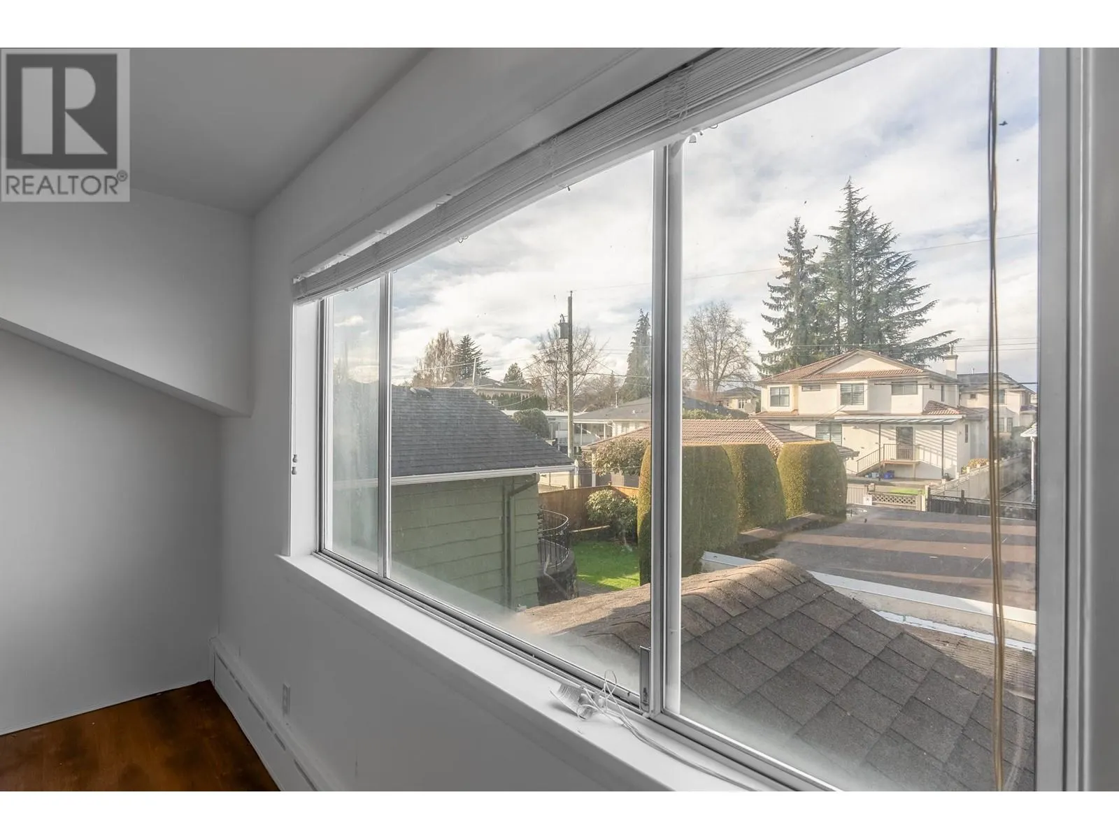 1035 W 48TH AVENUE