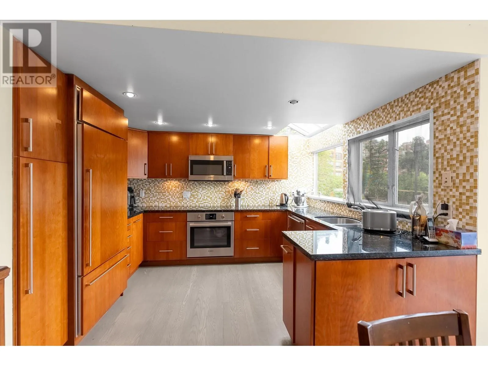1596 ISLAND PARK WALK