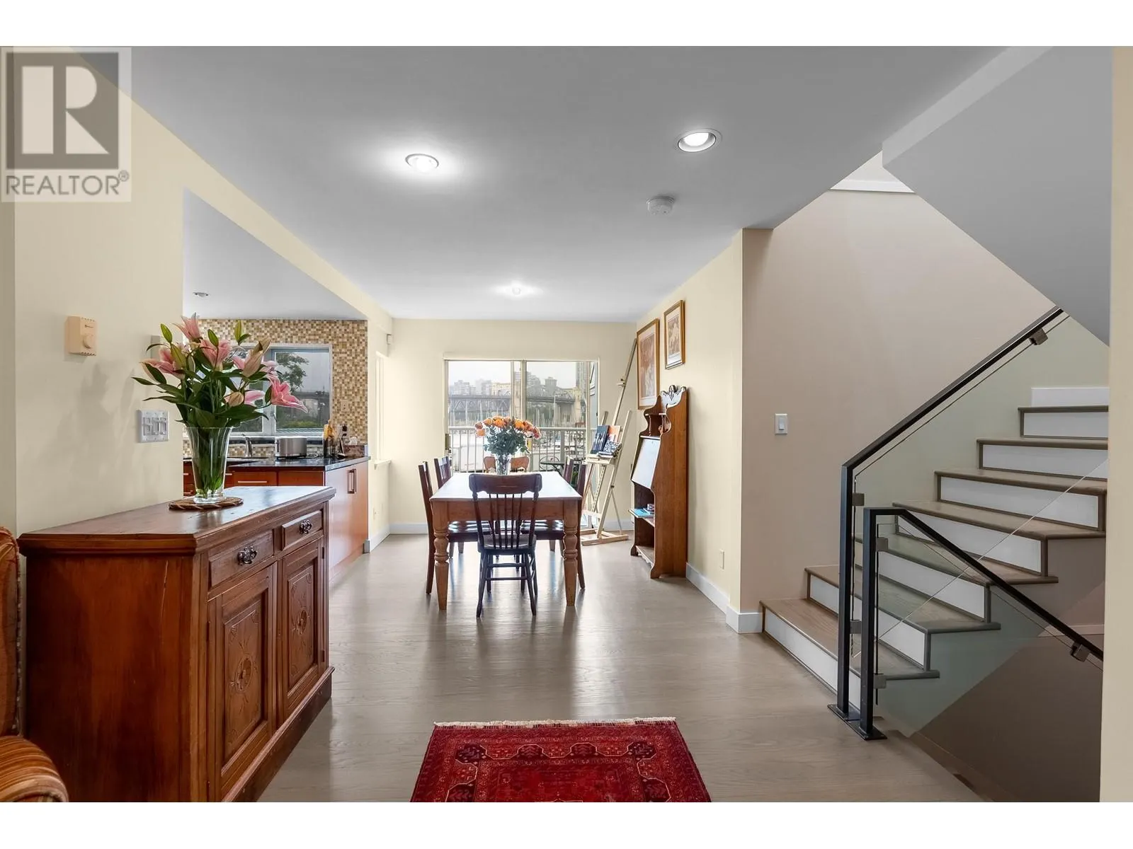 1596 ISLAND PARK WALK