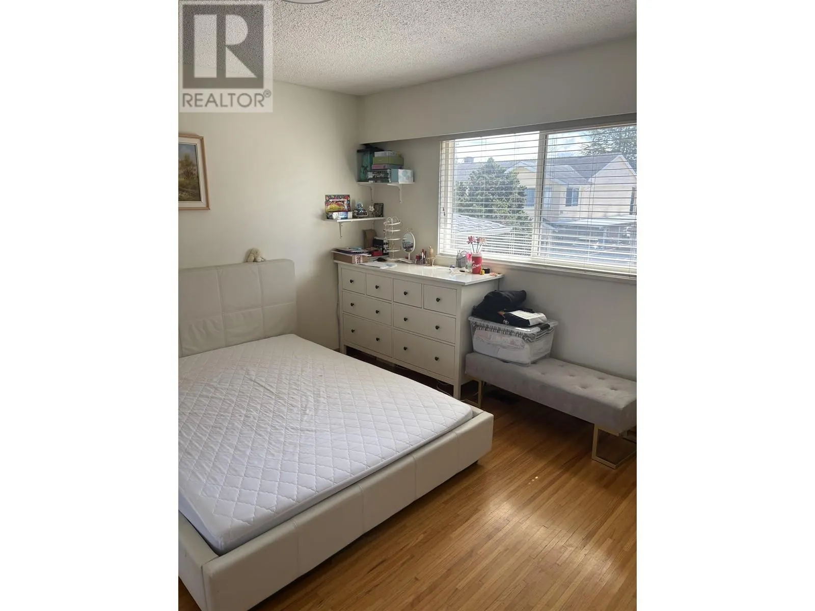 6551 AZURE ROAD
