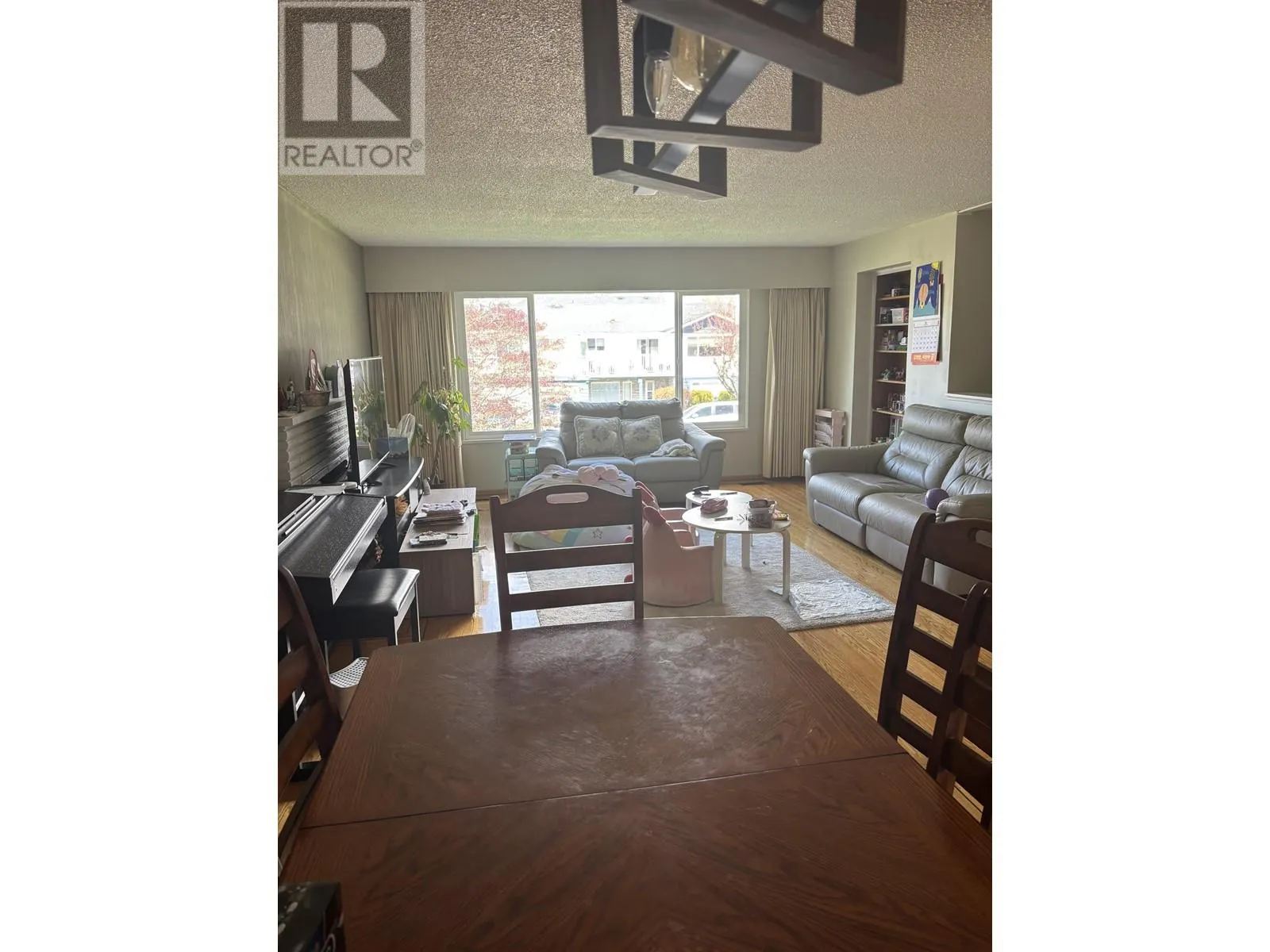 6551 AZURE ROAD