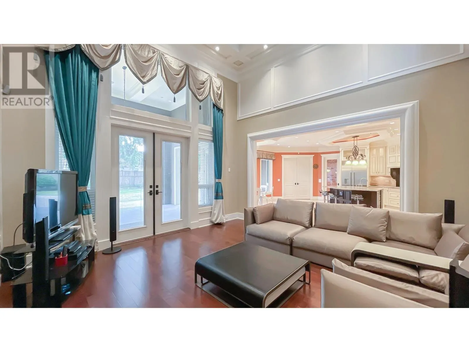 8488 ROBINSON ROAD
