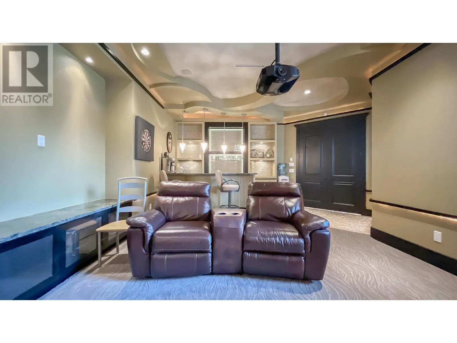 8488 ROBINSON ROAD