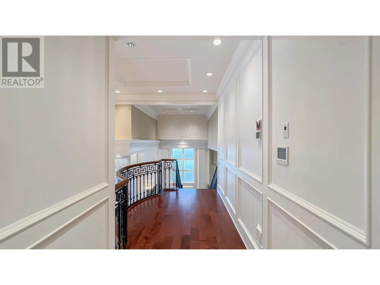 8488 ROBINSON ROAD