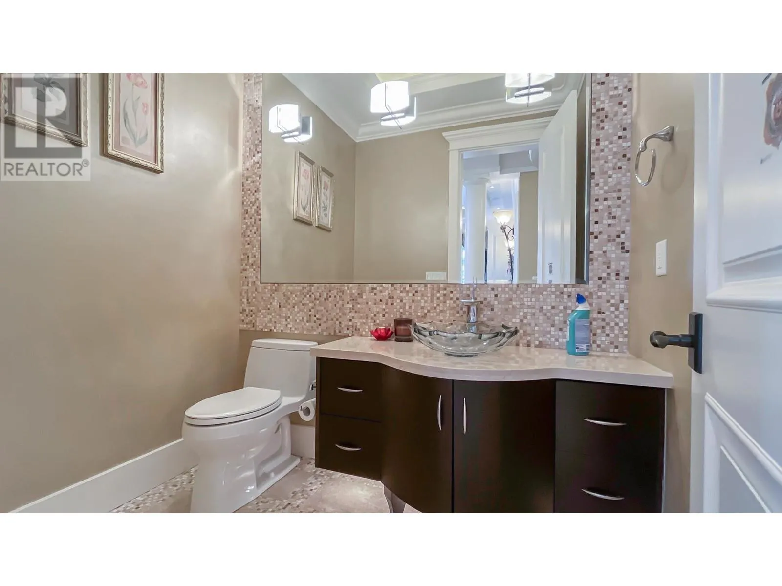 8488 ROBINSON ROAD