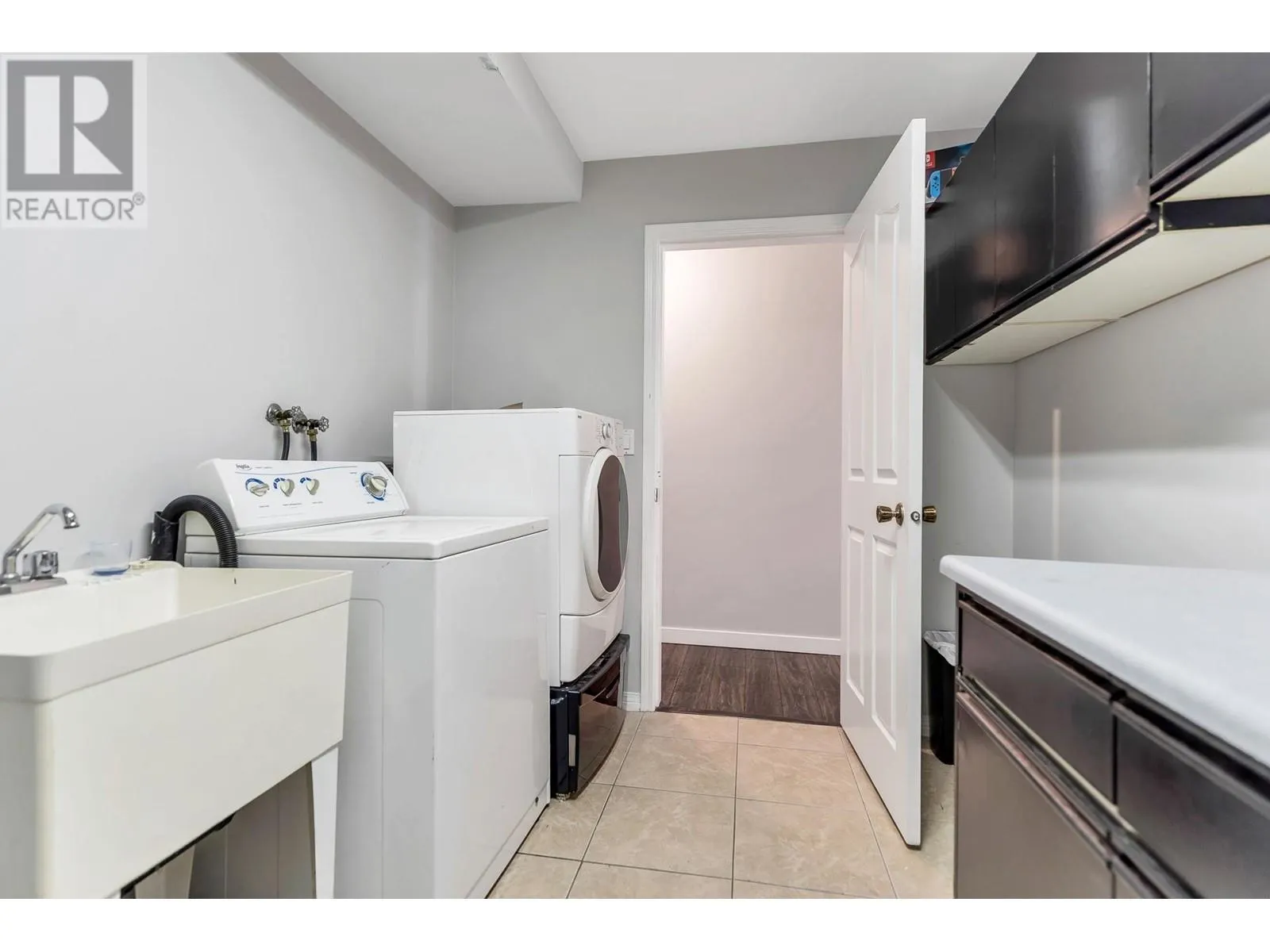 357 MCGILLIVRAY PLACE