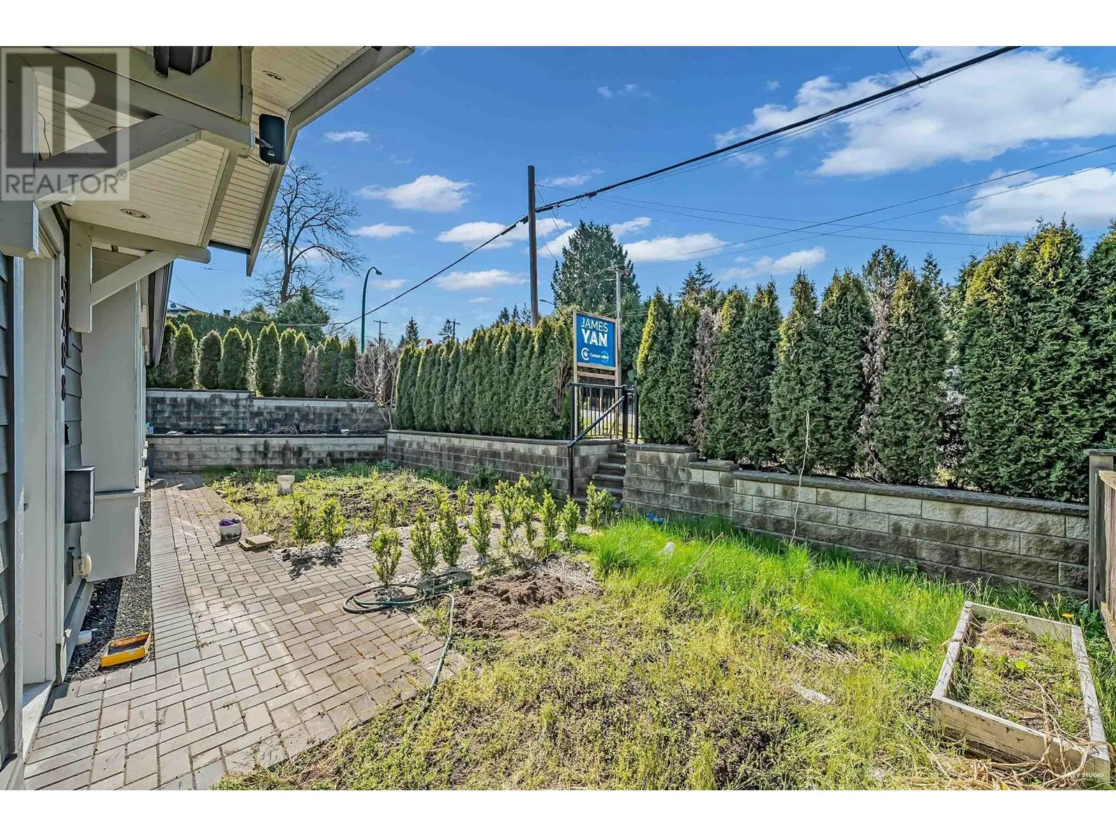 5488 CANADA WAY