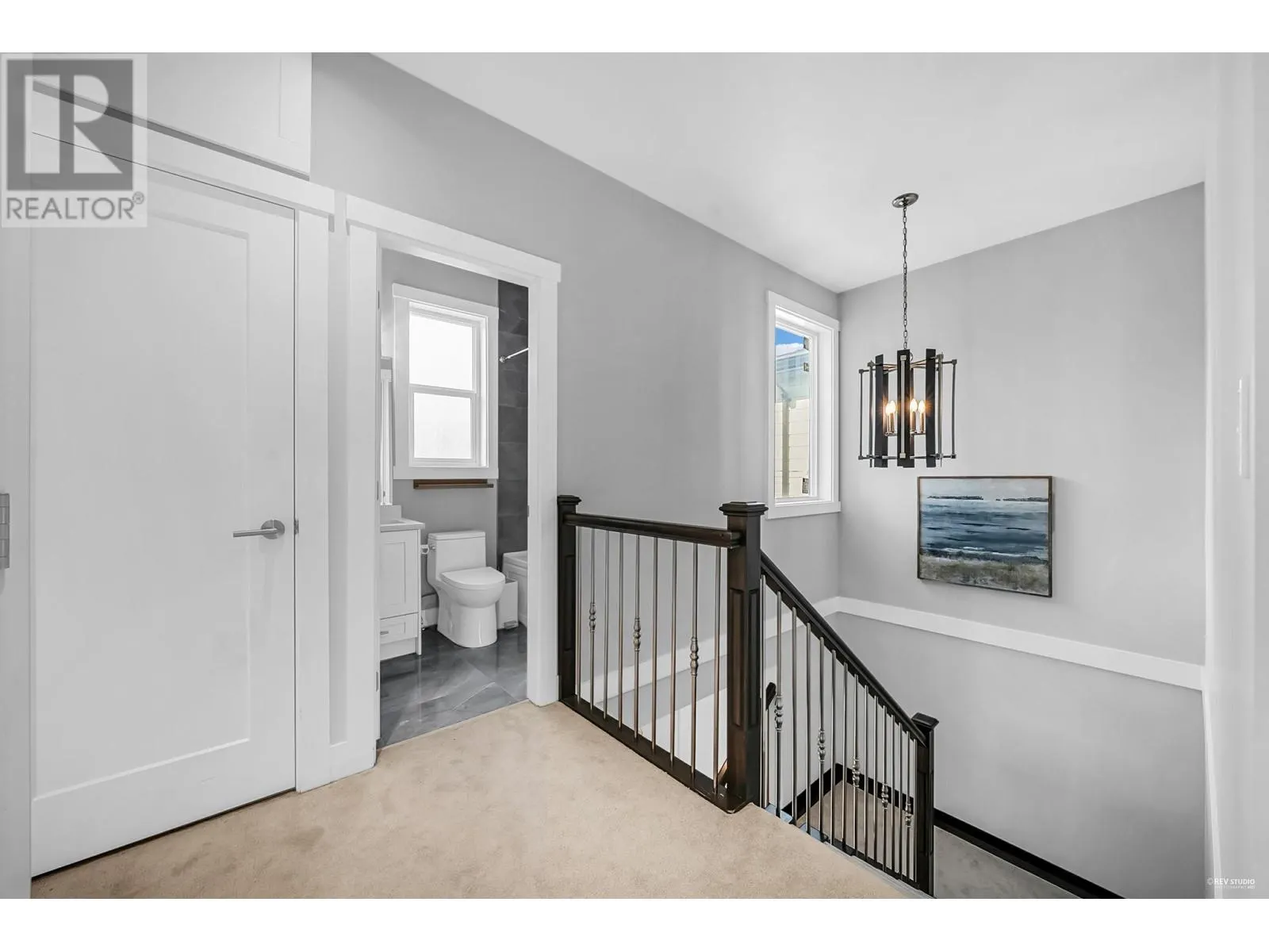 5488 CANADA WAY